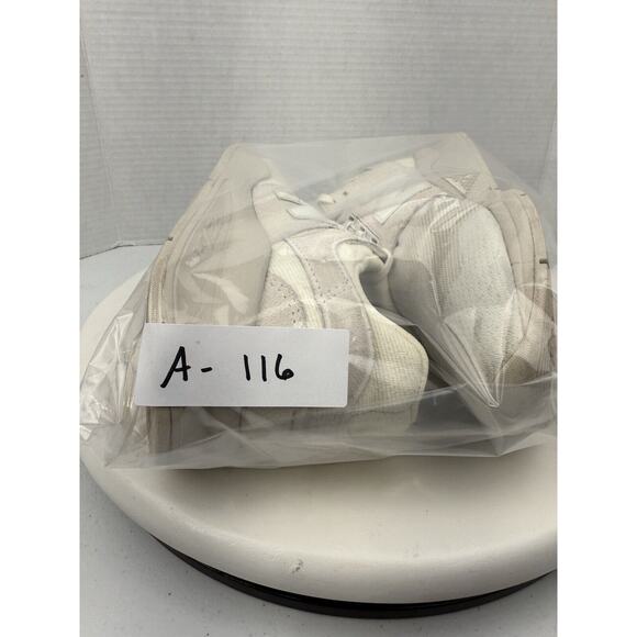 New Balance Women’s Size 8 Revlite 247 Off White Cream Running Shoes Trainers - Picture 12 of 12